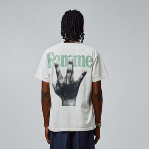 Twisted Fingers Tee Cream with Green